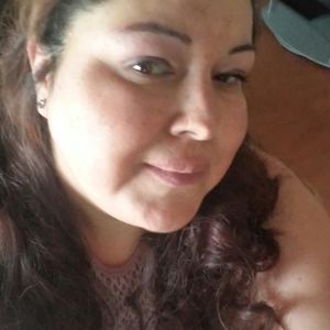 Meet your Posher, Angie